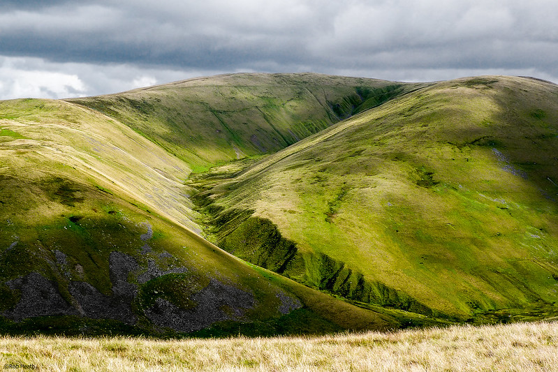 Howgill Fells by Robert J Heath, via flickr.